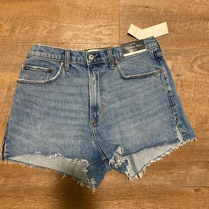 Abercrombie & Fitch high rise mom shorts curve love
